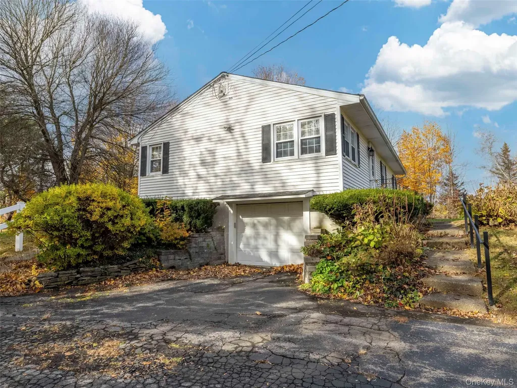 252 Route 199 Red Hook NY 12571