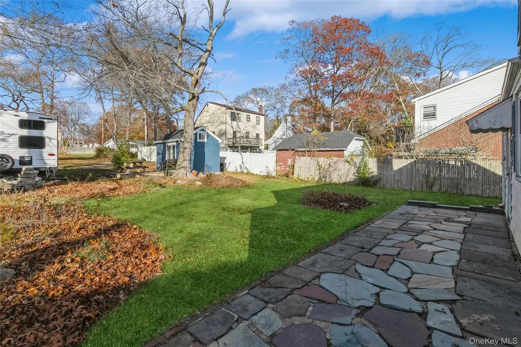 84 Riviera Drive Mastic NY 11950