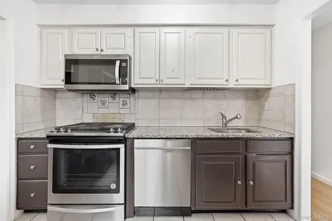 25 Barker Street Mount Kisco NY 10549