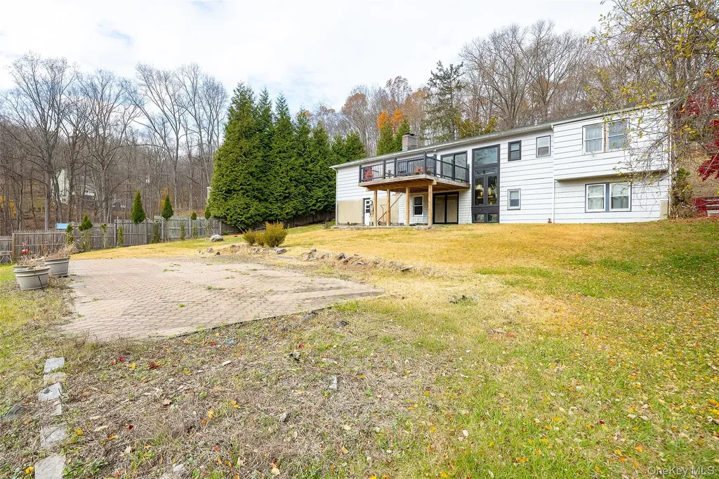 21 N Gate Road Carmel NY 10512
