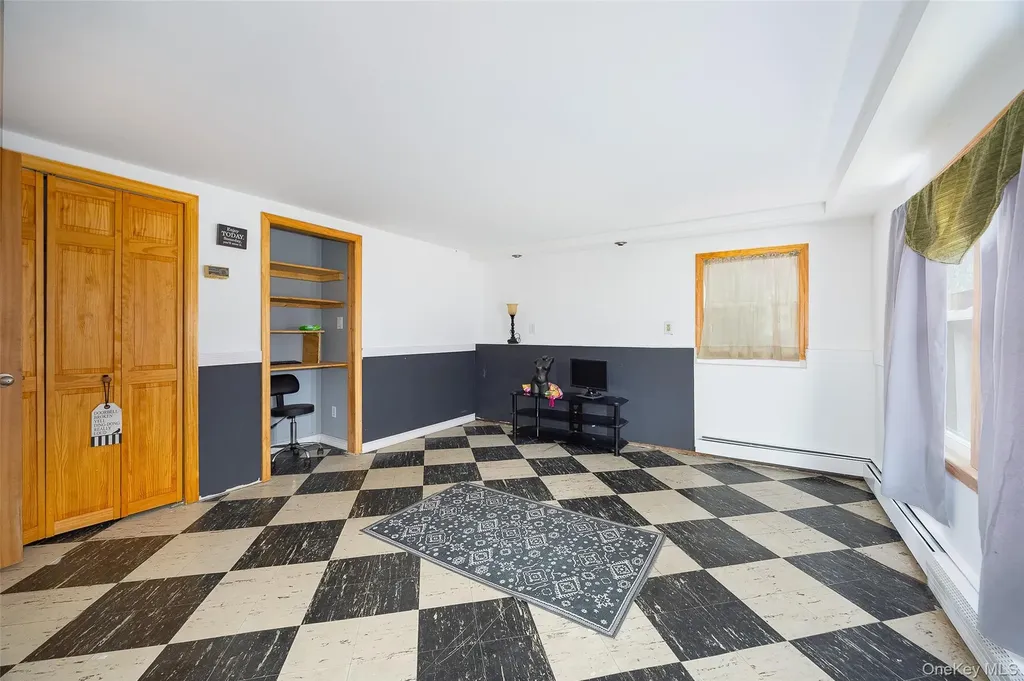 21 N Gate Road Carmel NY 10512