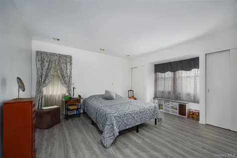 21 N Gate Road Carmel NY 10512