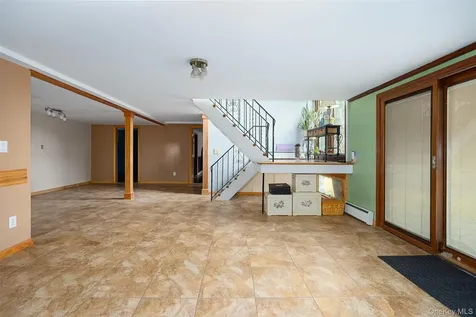 21 N Gate Road Carmel NY 10512