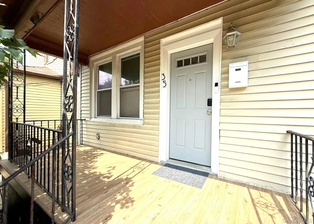 35 7th Street New Rochelle NY 10801