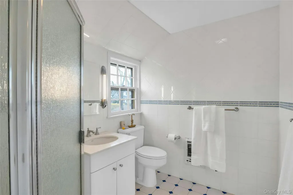 11 Beverly Place Larchmont NY 10538