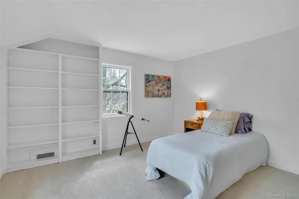 11 Beverly Place Larchmont NY 10538