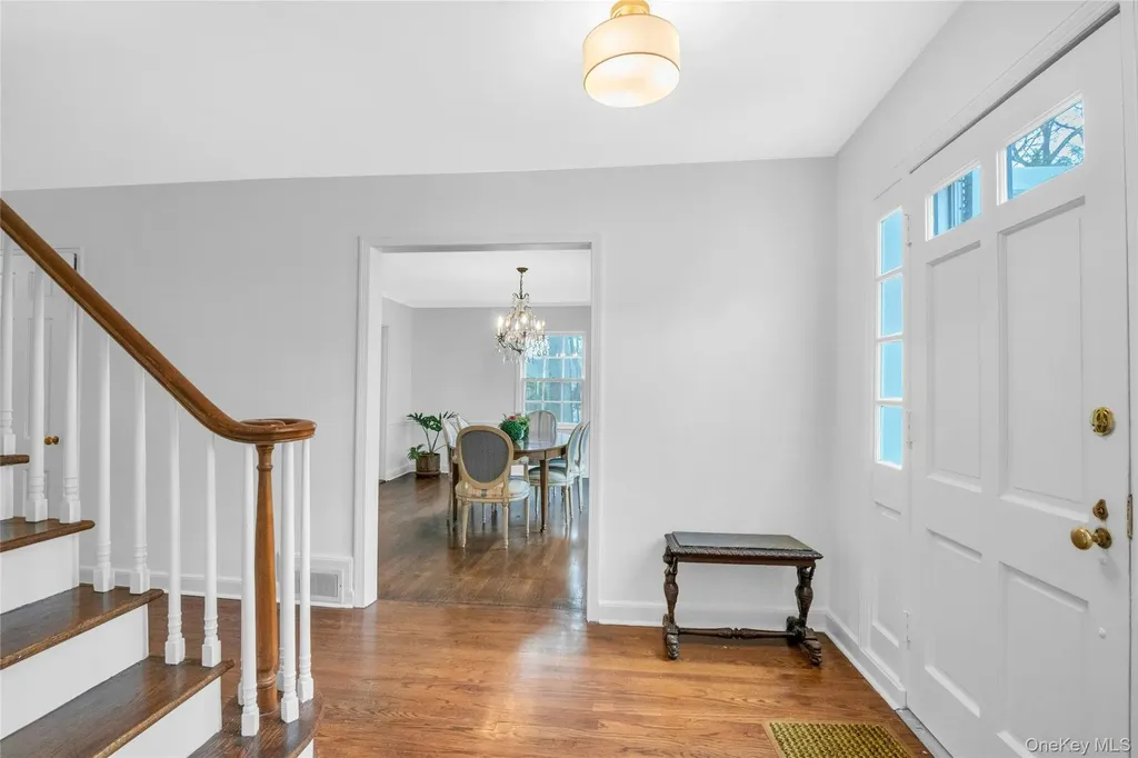 11 Beverly Place Larchmont NY 10538