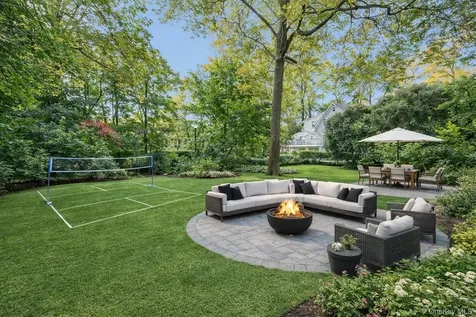 11 Beverly Place Larchmont NY 10538