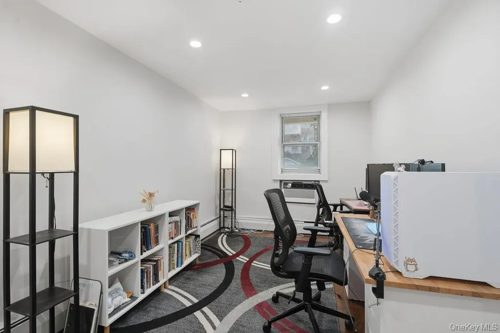 45 Hill Park Avenue Great Neck NY 11021