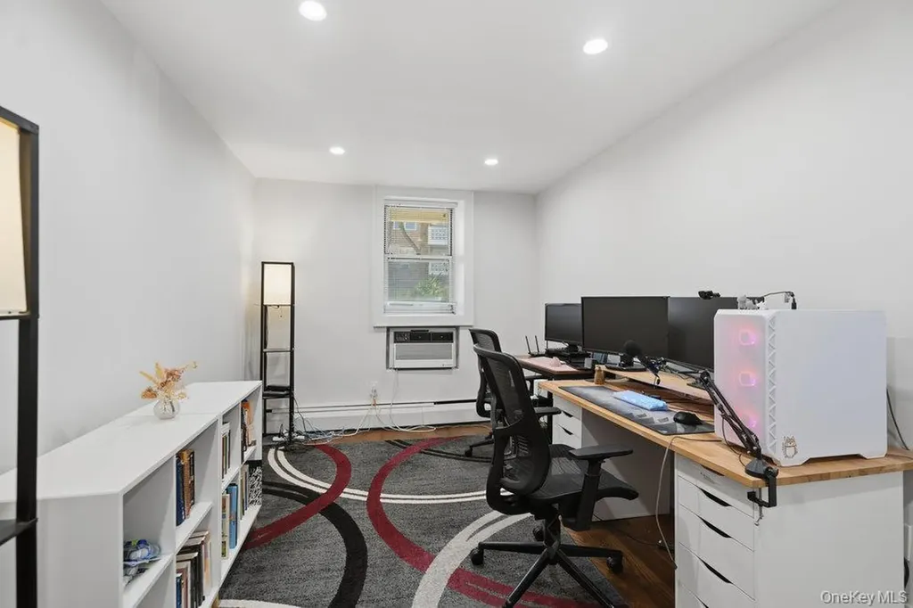 45 Hill Park Avenue Great Neck NY 11021