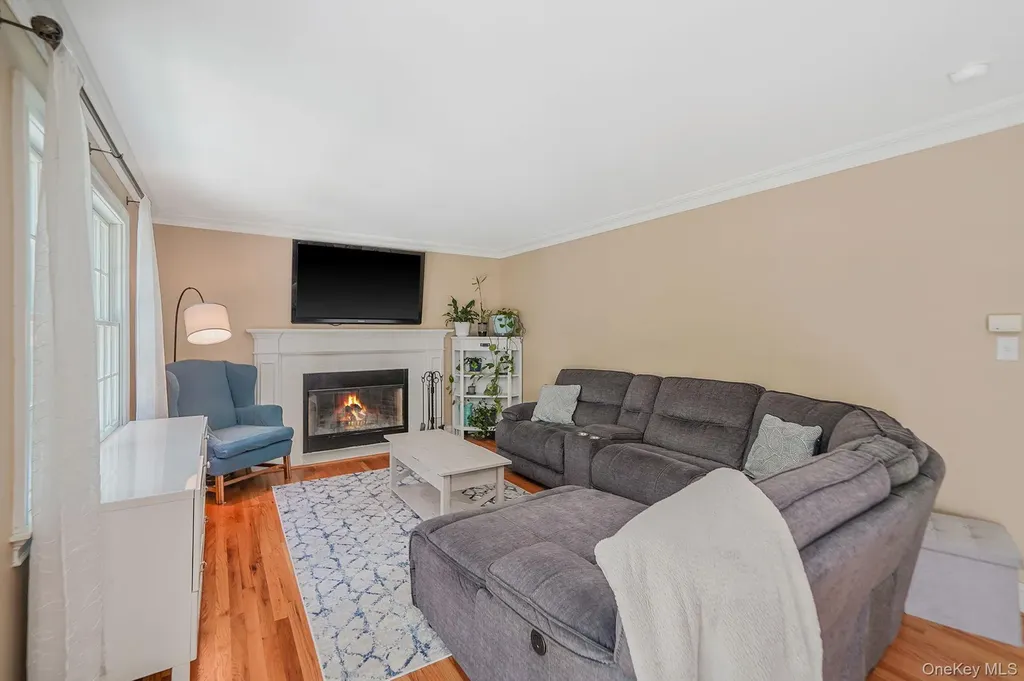 1430 Wading River Manor Road Wading River NY 11792