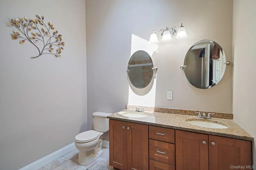 1430 Wading River Manor Road Wading River NY 11792