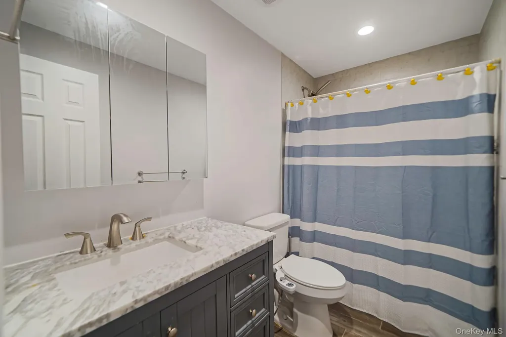 1430 Wading River Manor Road Wading River NY 11792