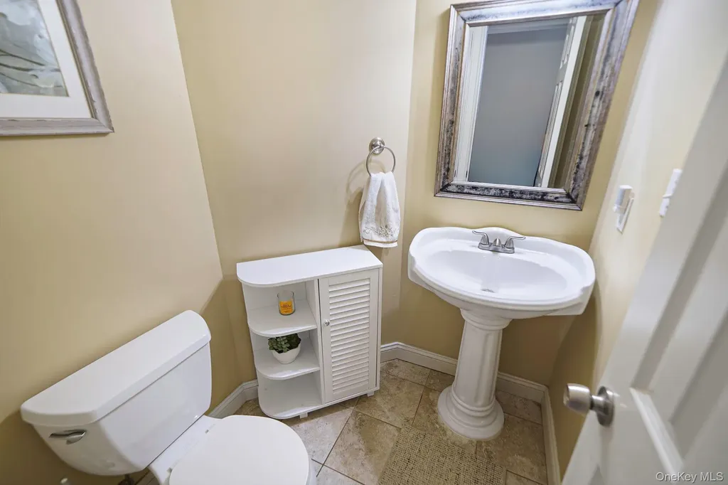 1430 Wading River Manor Road Wading River NY 11792