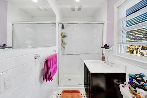 37 Aka 39 Deshon Avenue Bronxville NY 10708