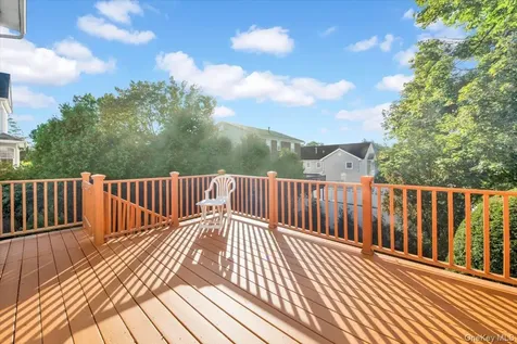 37 Aka 39 Deshon Avenue Bronxville NY 10708