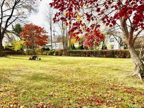 0 Corner Oak Poplar Street Elmsford NY