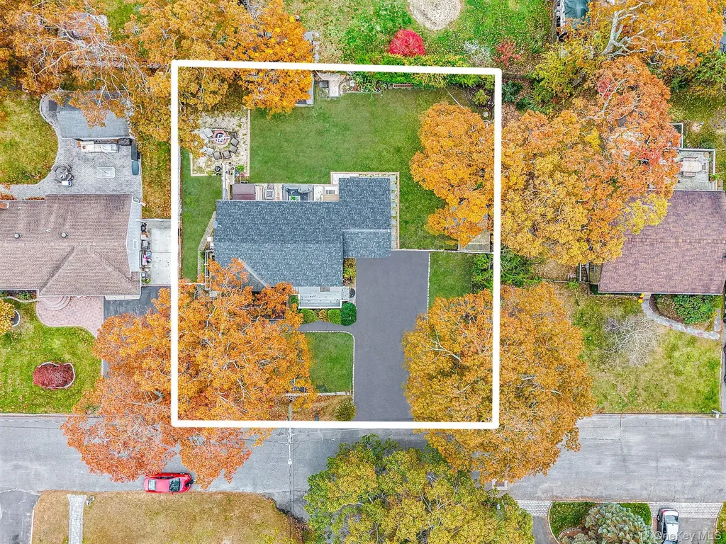 307 Jefferson Drive Mastic Beach NY 11951