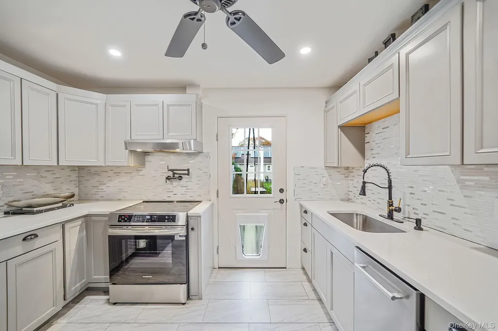 307 Jefferson Drive Mastic Beach NY 11951