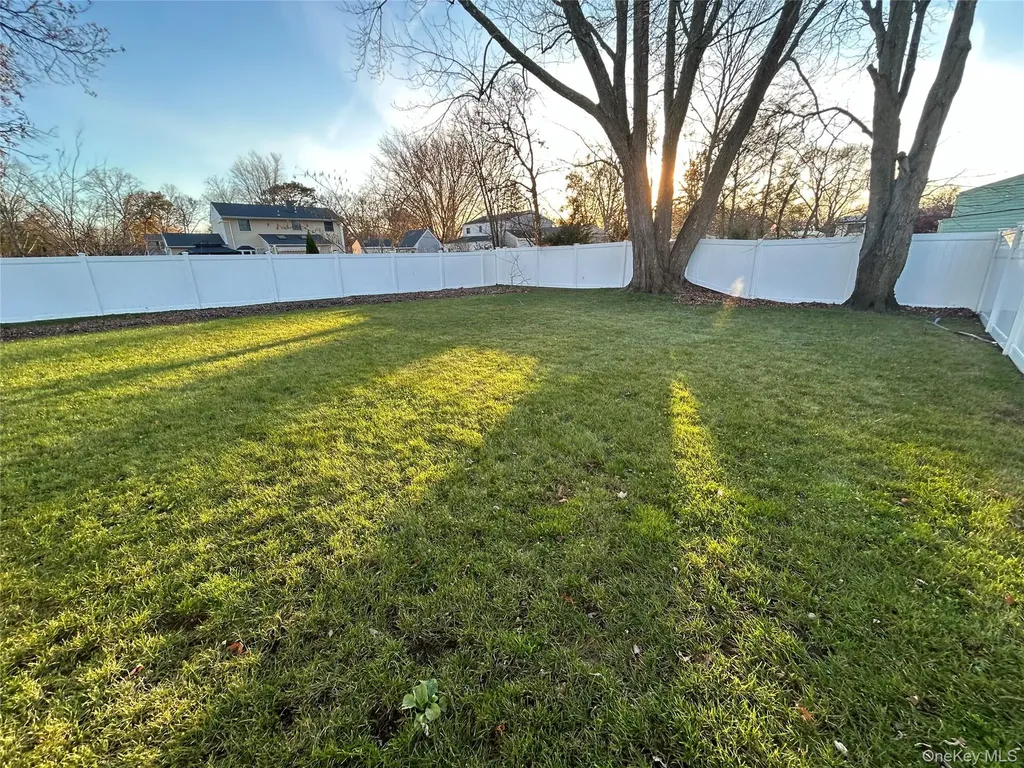 7 Heather Court Centereach NY 11720