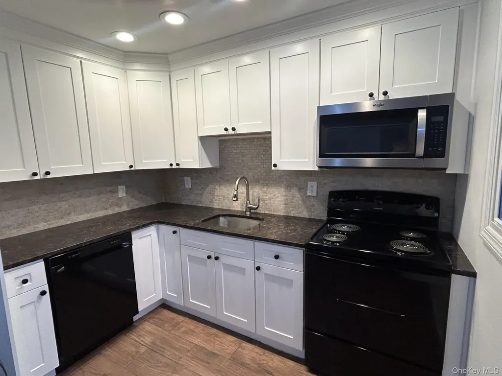7 Heather Court Centereach NY 11720