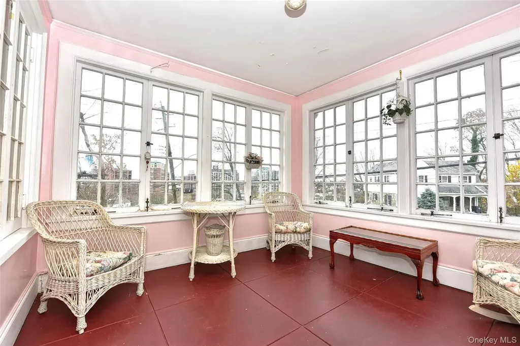 85 Battle Avenue White Plains NY 10606