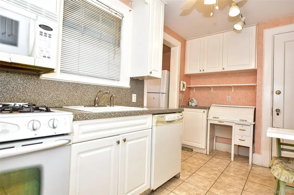 85 Battle Avenue White Plains NY 10606