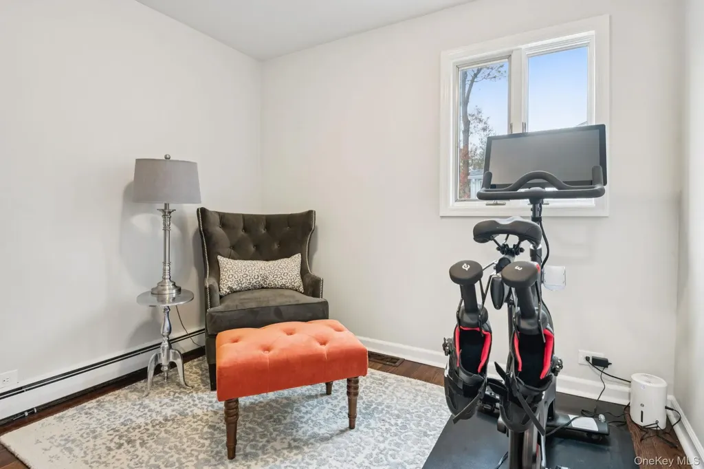 515 Mccall Avenue West Islip NY 11795