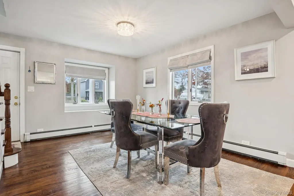 515 Mccall Avenue West Islip NY 11795