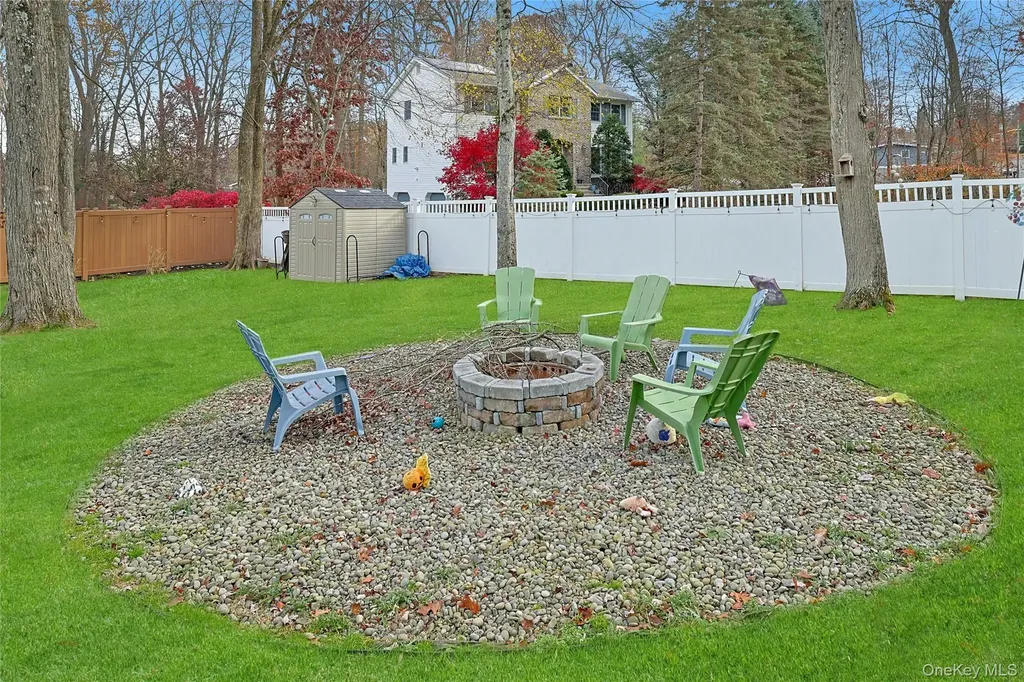 30 Pelham Avenue Nanuet NY 10954