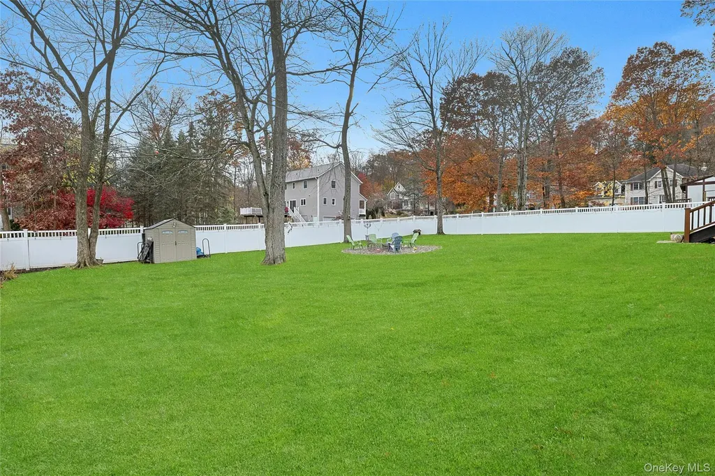 30 Pelham Avenue Nanuet NY 10954
