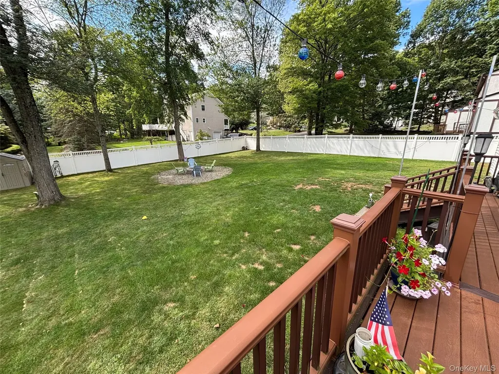 30 Pelham Avenue Nanuet NY 10954
