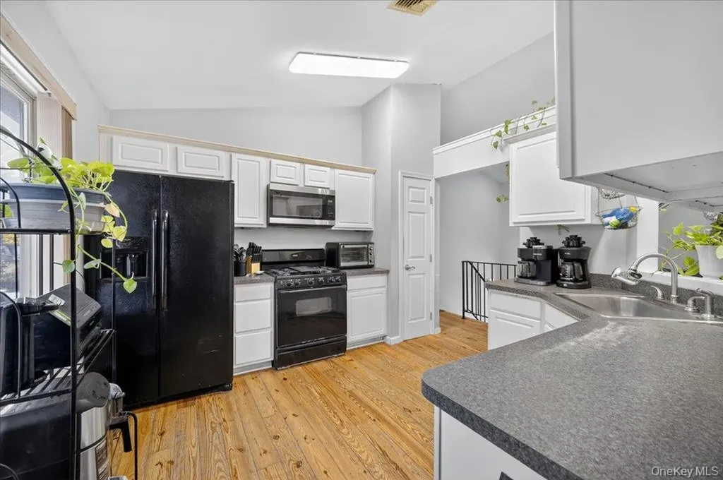 74 Pocatello Road Middletown NY 10940
