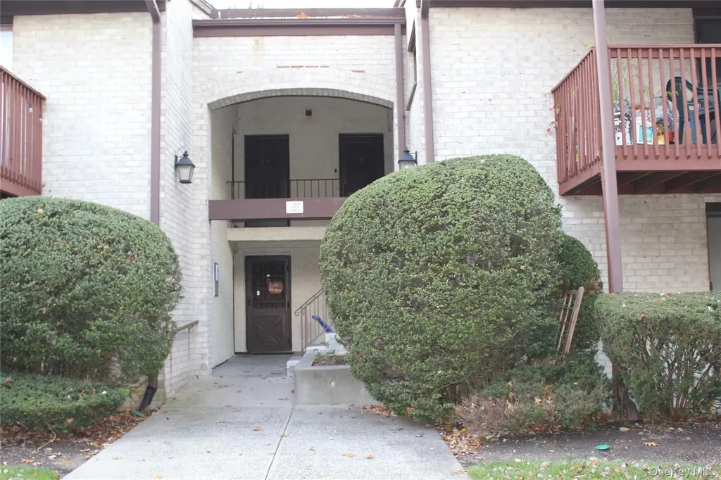 8 Secora Road Monsey NY 10952