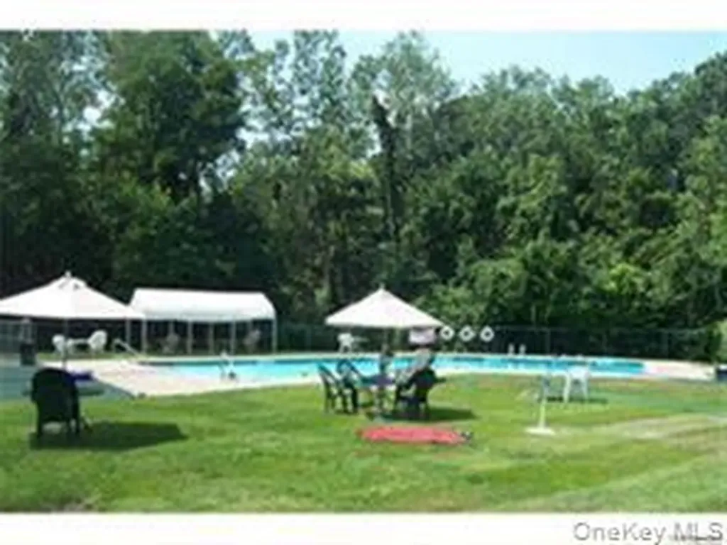 8 Secora Road Monsey NY 10952