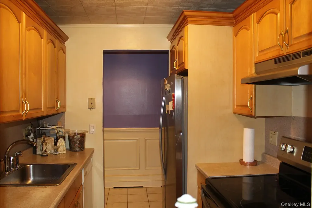8 Secora Road Monsey NY 10952