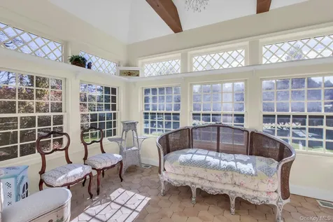 249 Gerritsen Avenue Bayport NY 11705