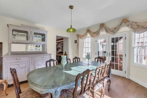 249 Gerritsen Avenue Bayport NY 11705