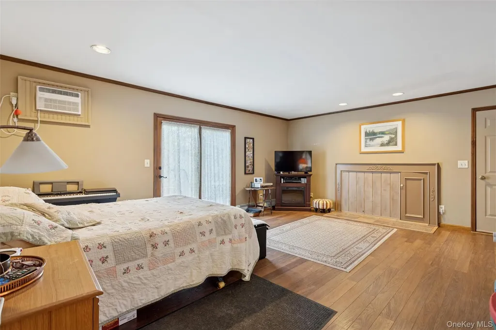 686 Traver Road Pleasant Valley NY 12569