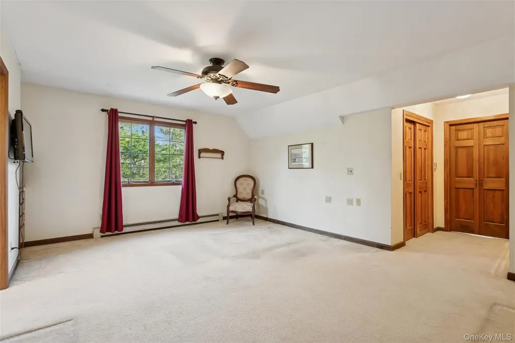 686 Traver Road Pleasant Valley NY 12569