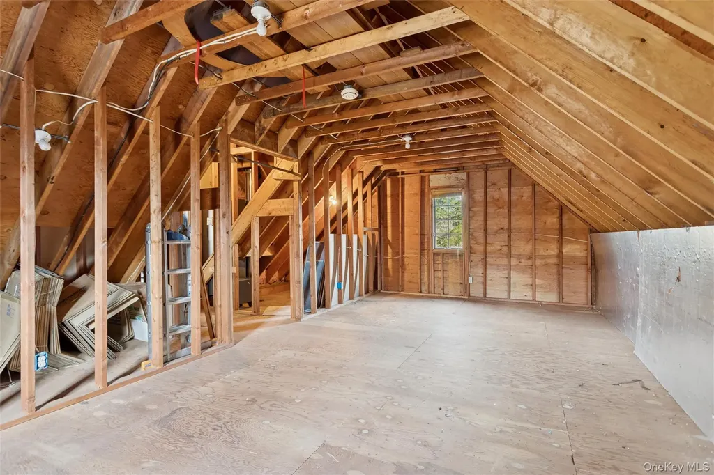 686 Traver Road Pleasant Valley NY 12569