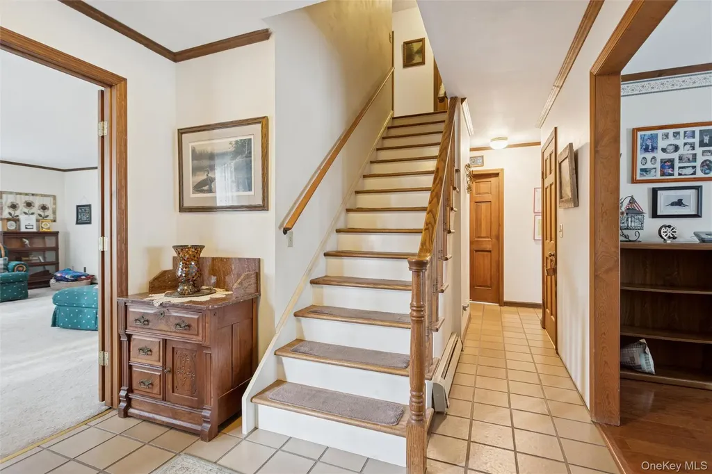 686 Traver Road Pleasant Valley NY 12569