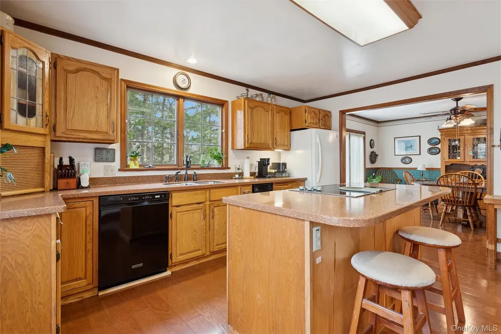 686 Traver Road Pleasant Valley NY 12569