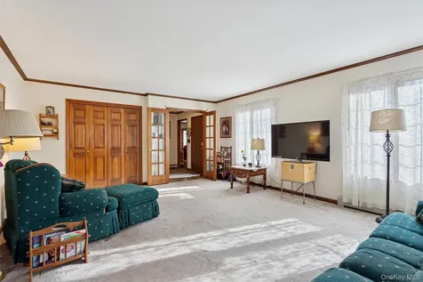 686 Traver Road Pleasant Valley NY 12569