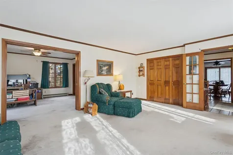 686 Traver Road Pleasant Valley NY 12569