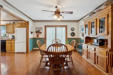686 Traver Road Pleasant Valley NY 12569
