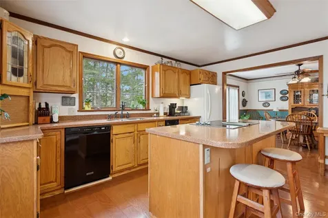 686 Traver Road Pleasant Valley NY 12569