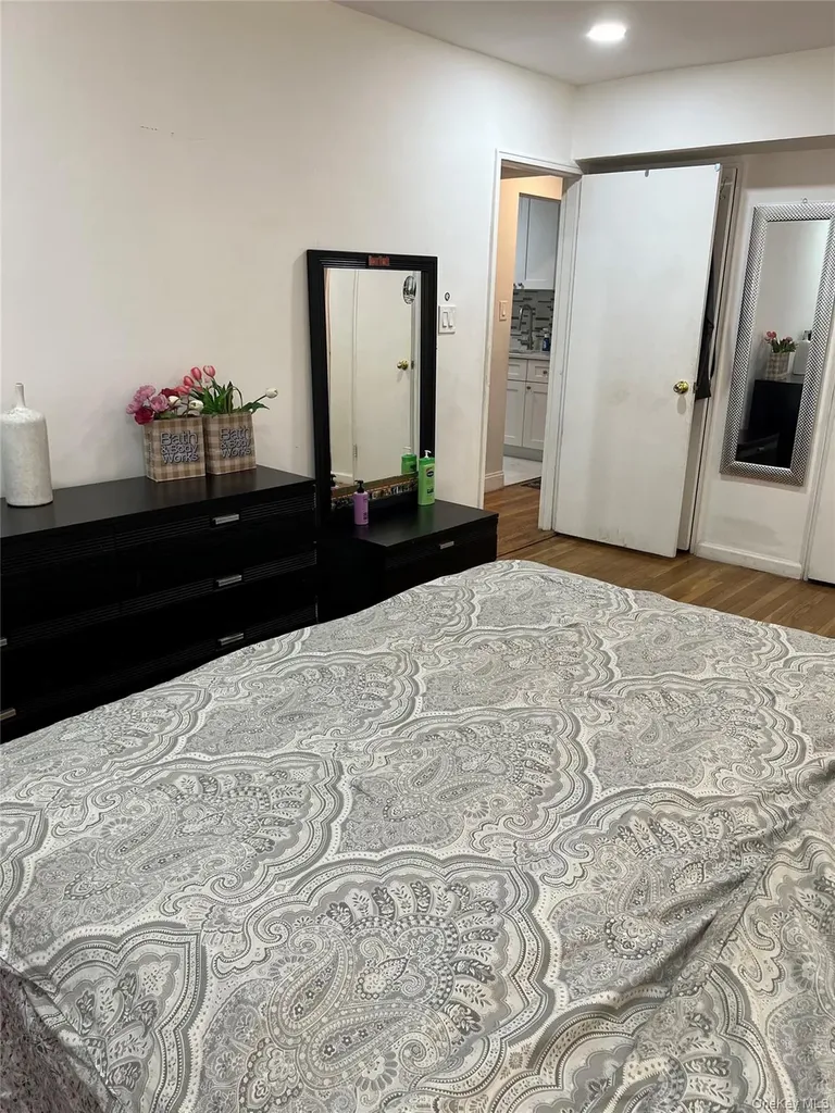 94-10 59th Avenue Elmhurst NY 11373