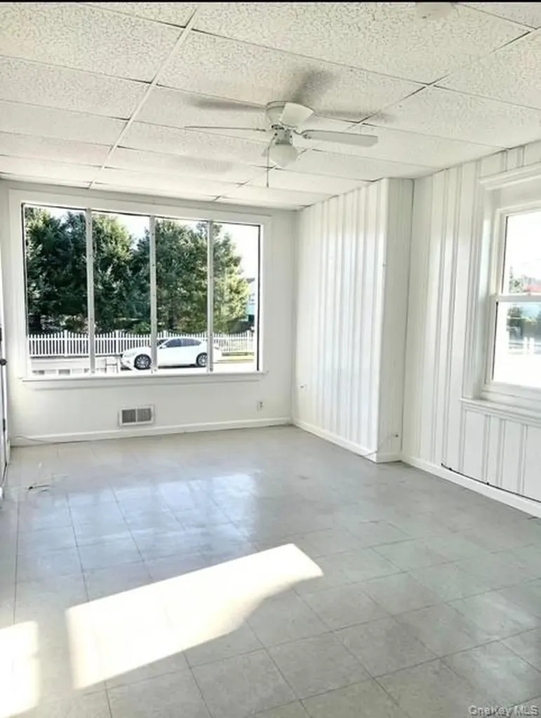 1603 Union Boulevard Bay Shore NY 11706