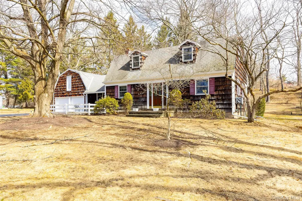 4 Mcallister Drive Pleasant Valley NY 12569